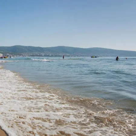 Summer Breeze 506 Private Sunny