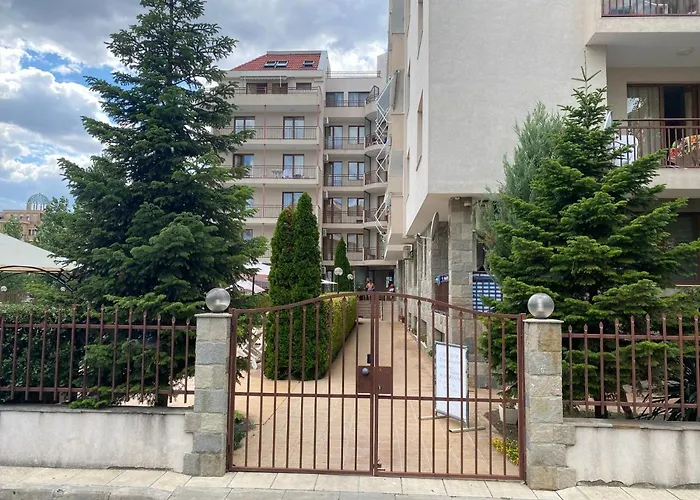 Summer Breeze 506 Private Sunny Apartment