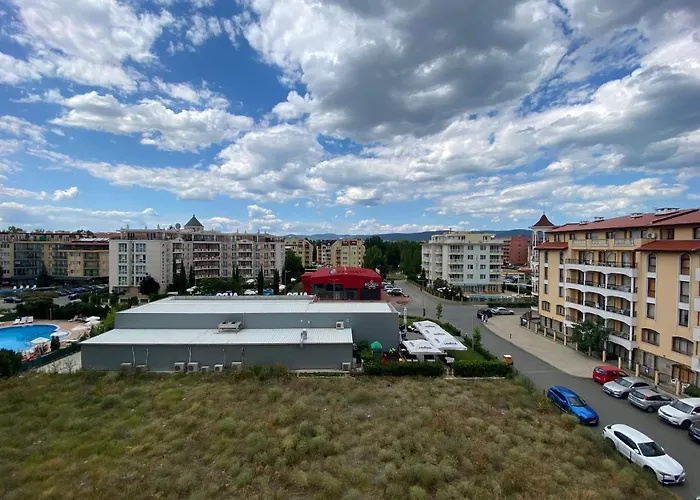 Summer Breeze 506 Private Sunny